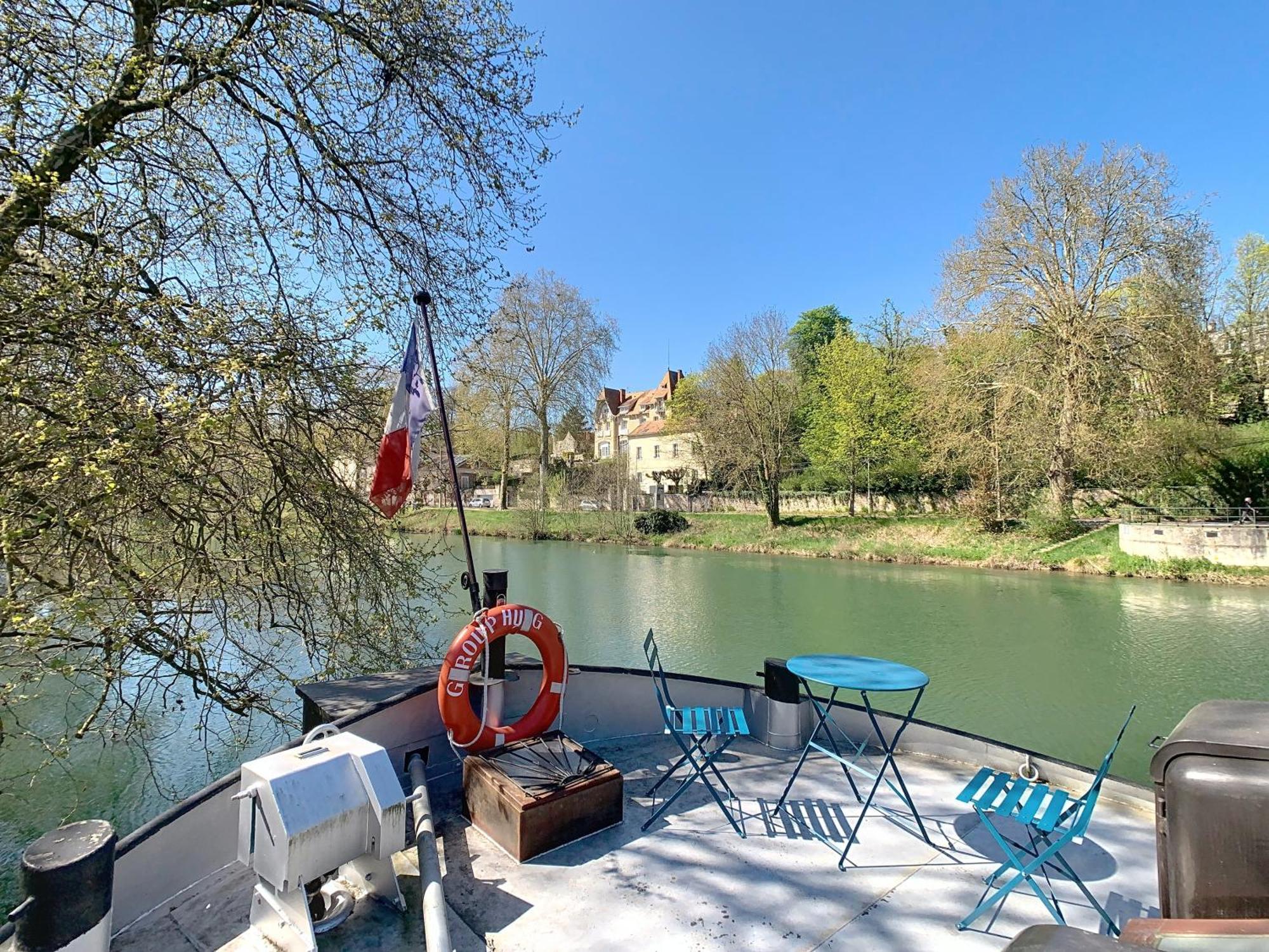 La Marquise Hotel Melun Bagian luar foto